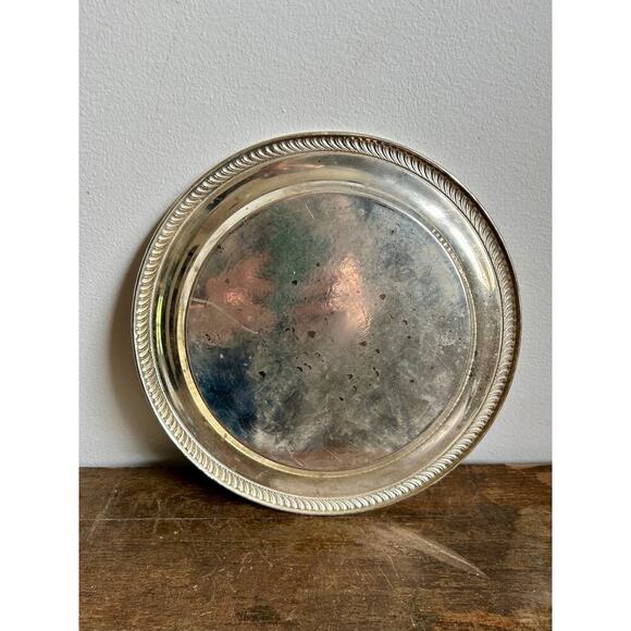 Vintage Round Silver Plated Decorative Tray | Small Round Silver Tray - Picture 3 of 4